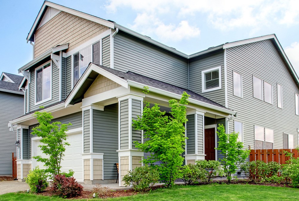 coventry ri siding contractors completing a siding installation
