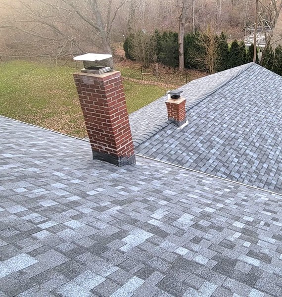 asphalt roofing installation