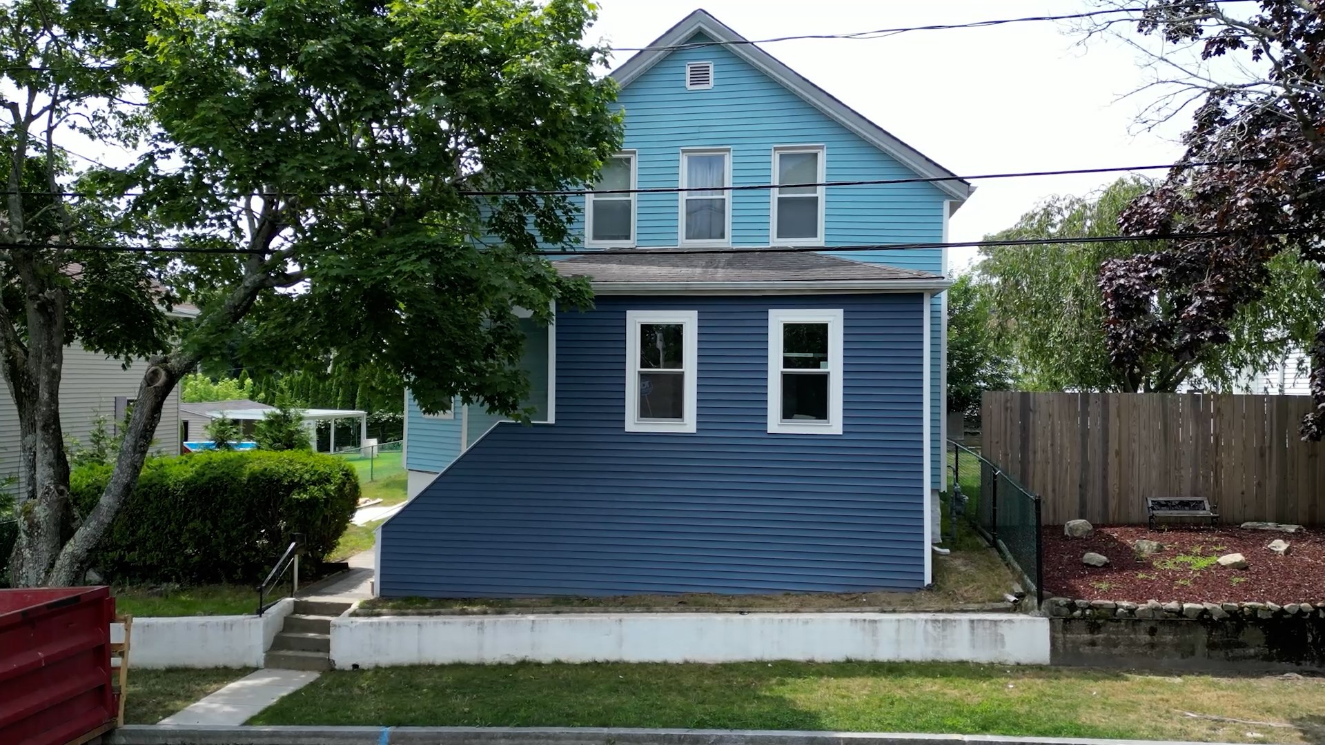 Blue fiber cement siding replacement services in Fall River