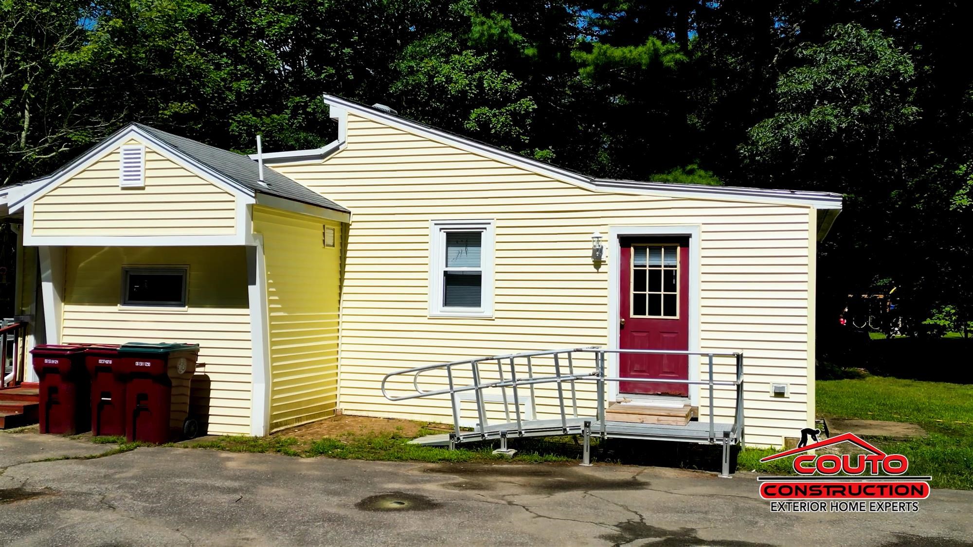 Fiber cement siding replacement services in Middleboro MA