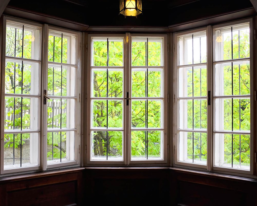 Large bay window that can open